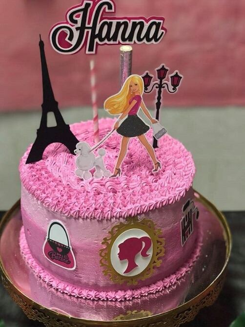 Bolo PP com o tema Barbie 😊👏🏻#barbiegirl #bolobarbie #bolo
