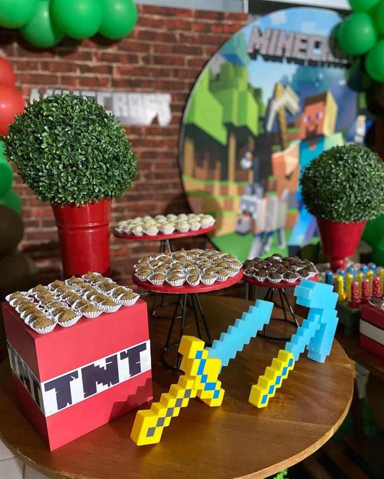 Bolo Minecraft: 19 Fotos Com Ideias Criativas e Lindas  Festa minecraft  simples, Aniversário minecraft, Festa de aniversário minecraft